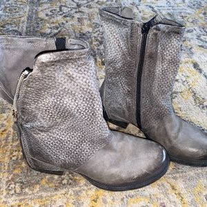 Miz Mooz Nugget boot in Grey